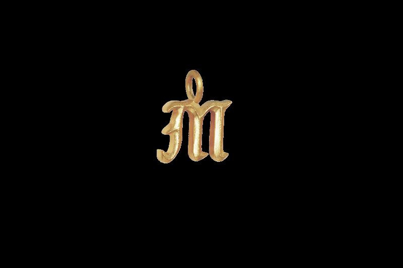 IX Letter Ice Charm - Personligt Smykke i Guld