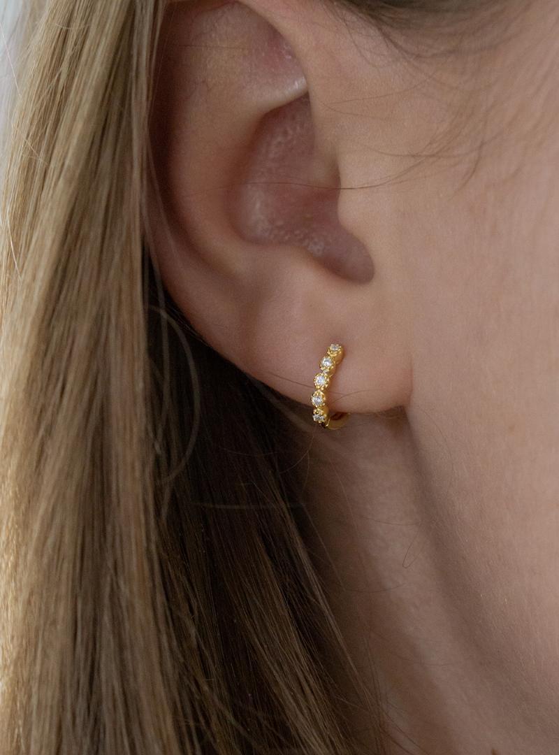 Isabel Guld Hoops - Elegante Øreringe til Black Friday