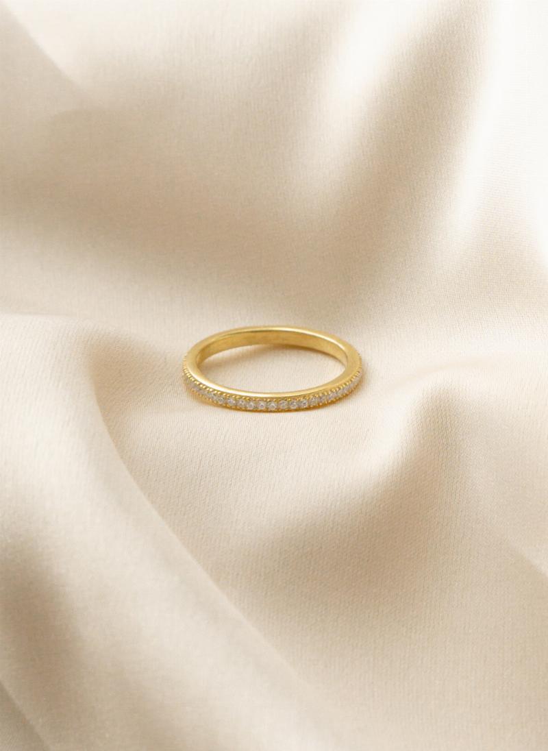 Elianna - Guld Ring til Black Friday Tilbud!