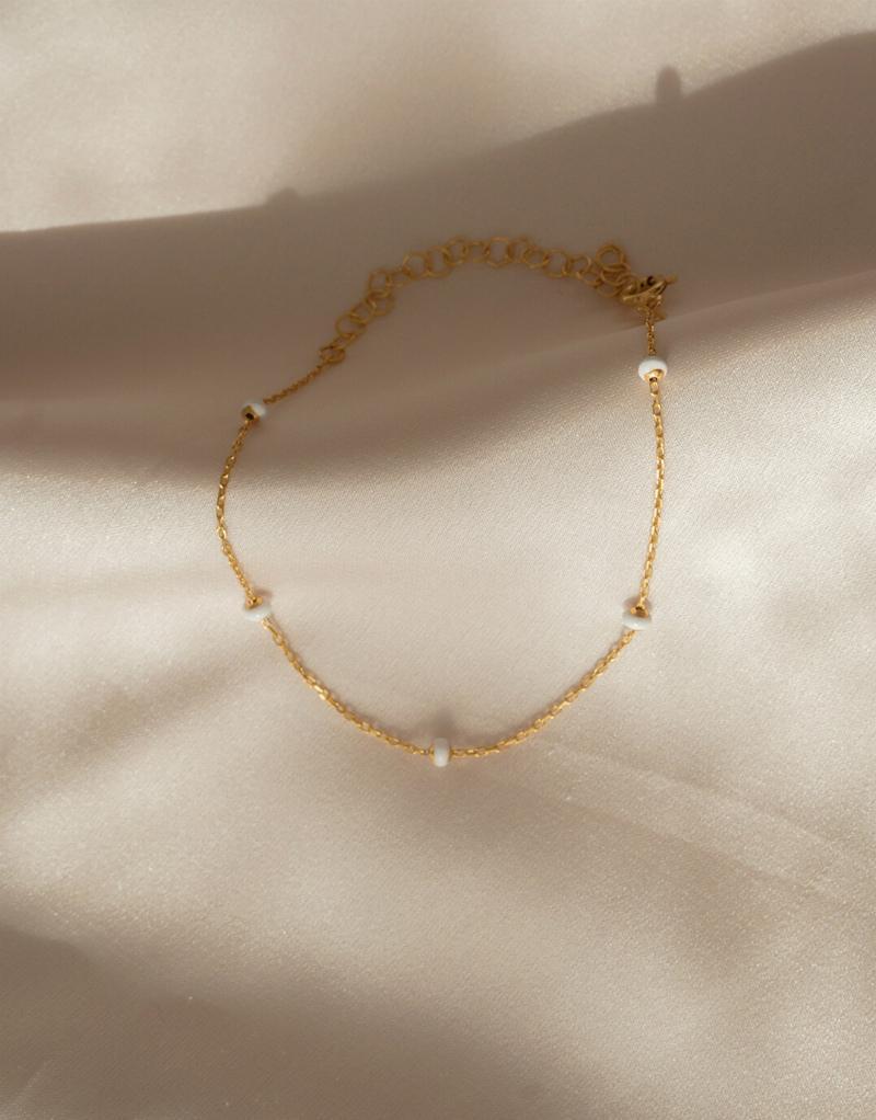 Coline Hvid Emalje - Guld Armbånd på Black Friday Tilbud