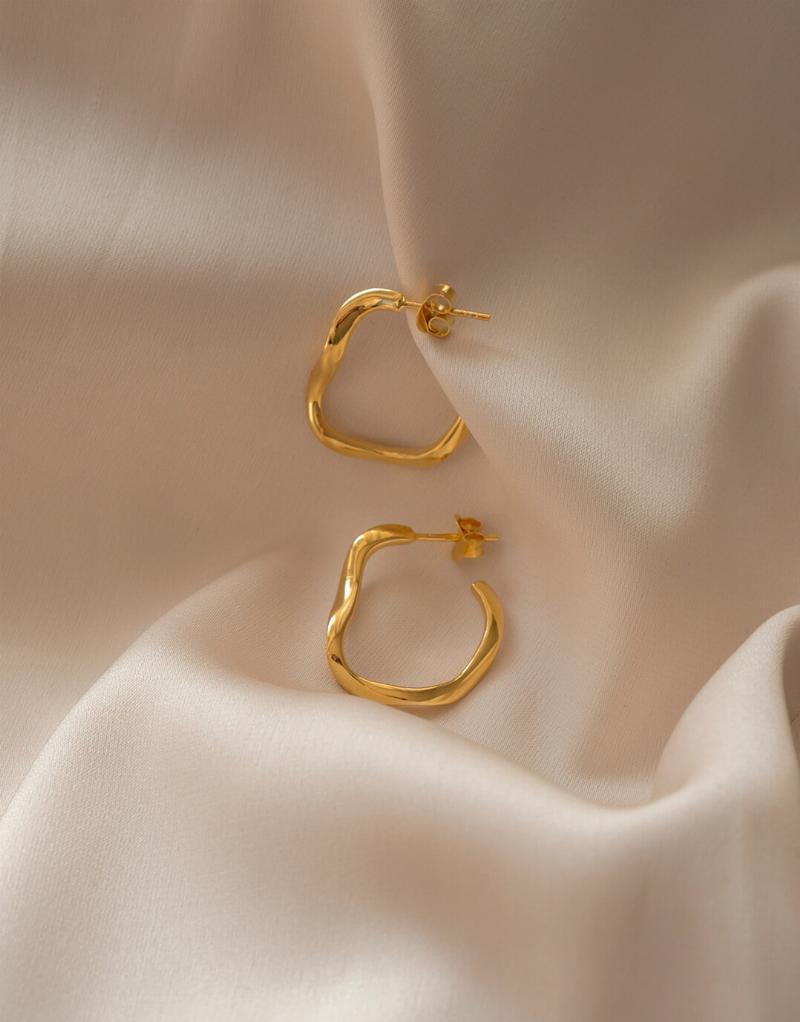 Bølge - Guld Hoops Øreringe fra Jewel Box - Hurtig Levering