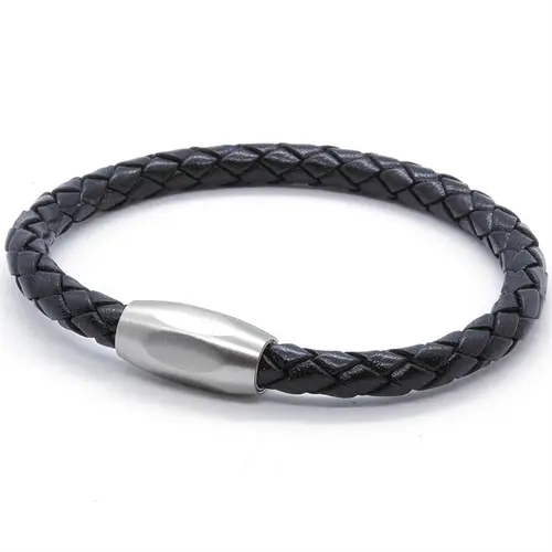 Lionar Sort Læderarmbånd i Boloflet - Stilig Herrearmbånd