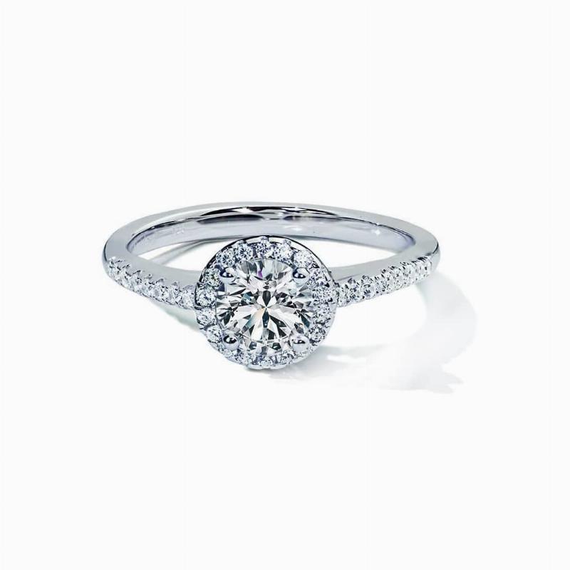 Casanova Forlovelsesring med Hvid Safir og Diamant Halo