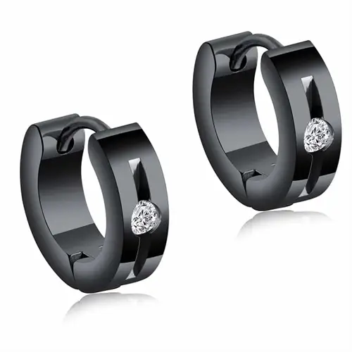 Blackcoatet ørering Cz Steel 1stk