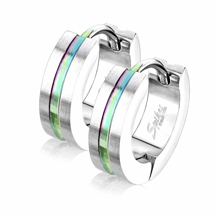 Diskret LGBT Ørering med Regnbue Stribe - Pride Smykke
