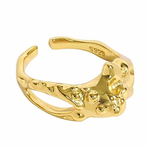 Minerva Justerbar Ring i Guld - Unik Smykkeoplevelse