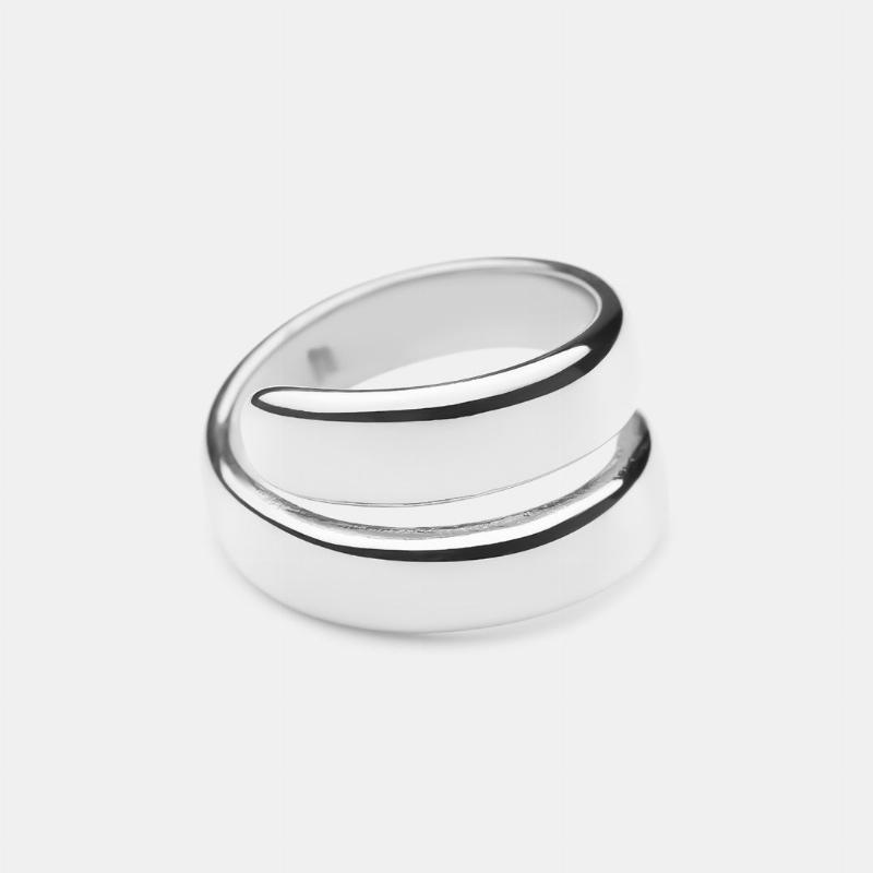 Snoet Sølv Ring fra Josephine Nord - Elegant Design