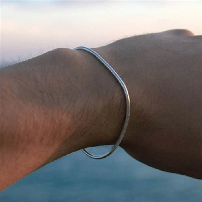 MalX Titan Armbånd 2mm - Elegant Smykke til Stilfulde Mænd
