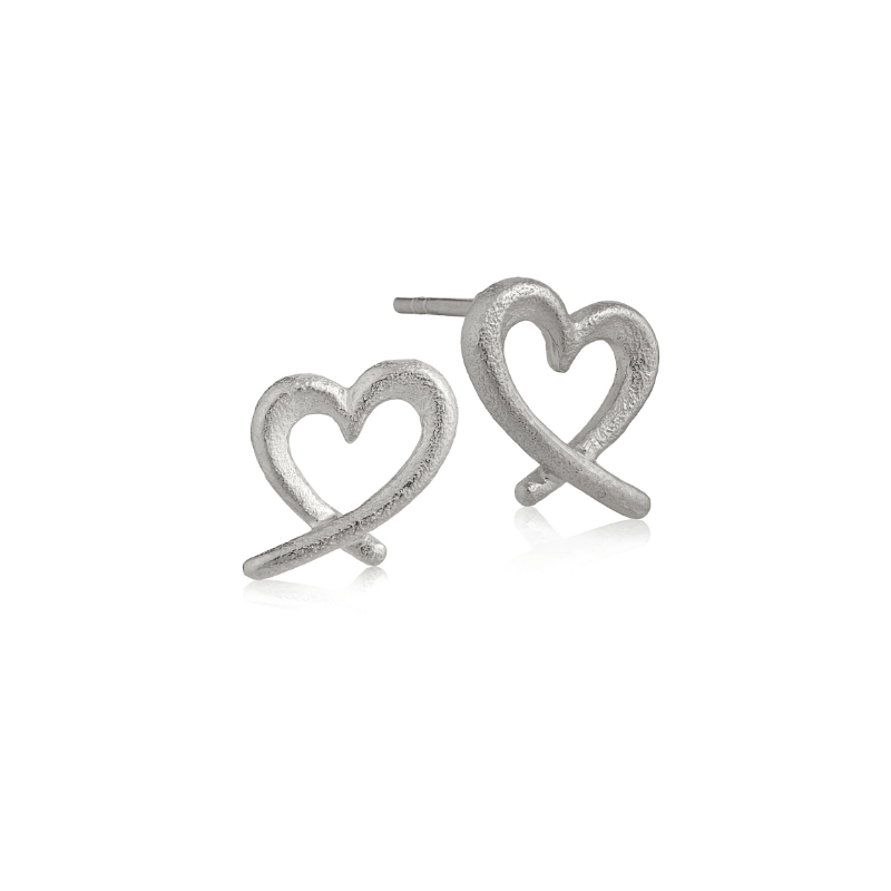 Sølv øreringe med hjerter - Perfekte til Valentinsdag!