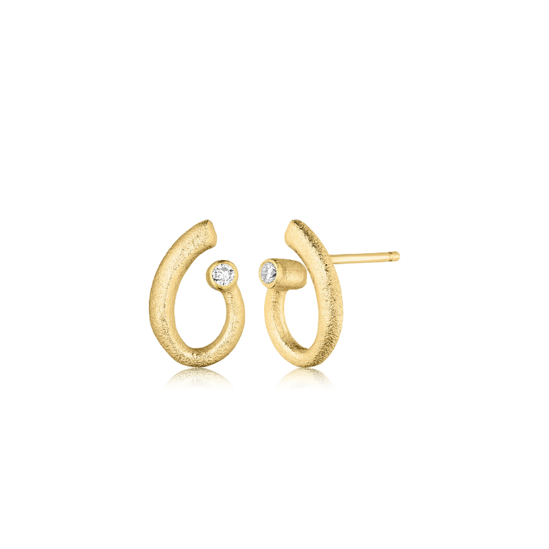 Forgyldte sølvørestikker med zirkonia - Elegante og feminine