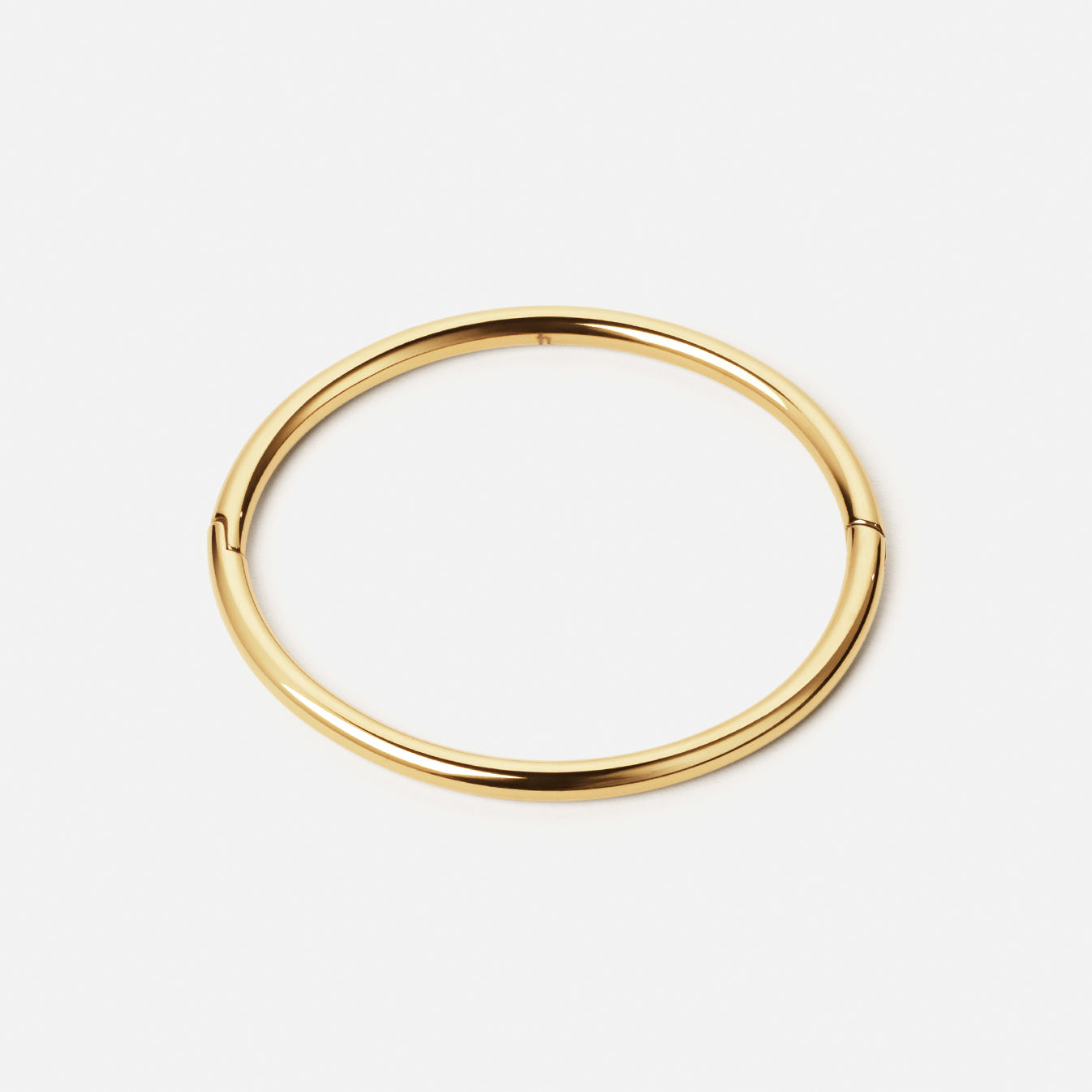 Klassisk Bangle 18k Guldbelagt 4mm - Dansk Smykke Deal!
