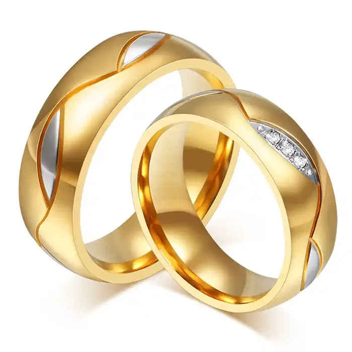 Flowline Ring i Forgyldt Ædelstål - Luksuriøs Elegance