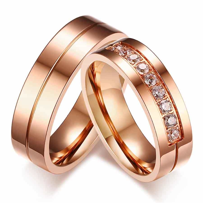 Himmelsk Rosé Forlovelsesring i Forgyldt Stål