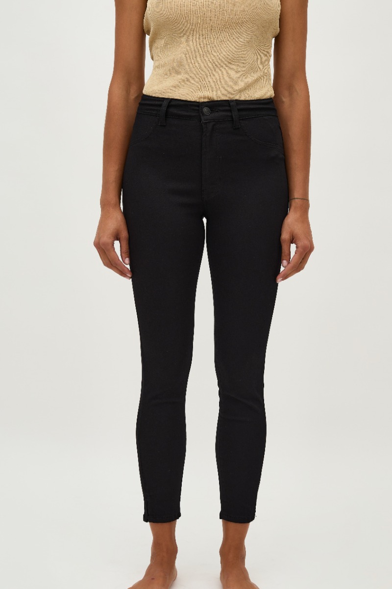 Global Funk - Slim Højtaljede Jeans - Sort Elegance