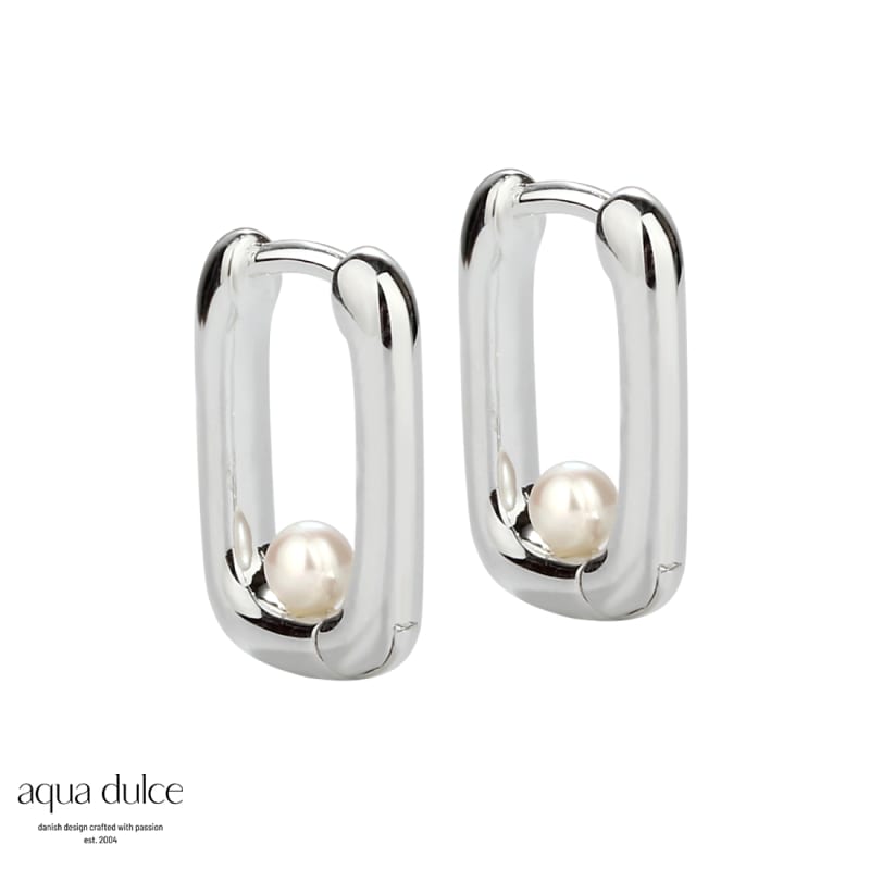 Smykker: Firkantet Hoop i Sølv med Ferskvandsperle