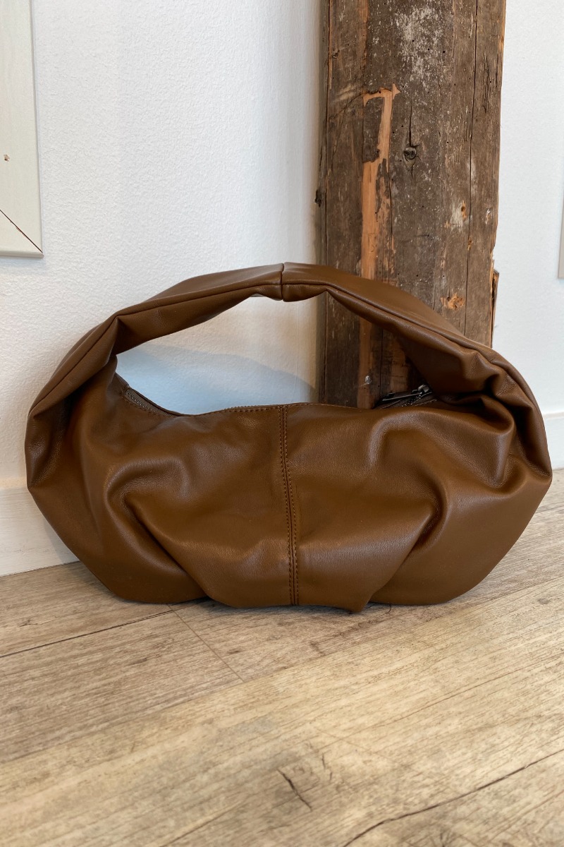 Noella - Lois Bag Small - Karamel - Elegant Taske til Hverdag