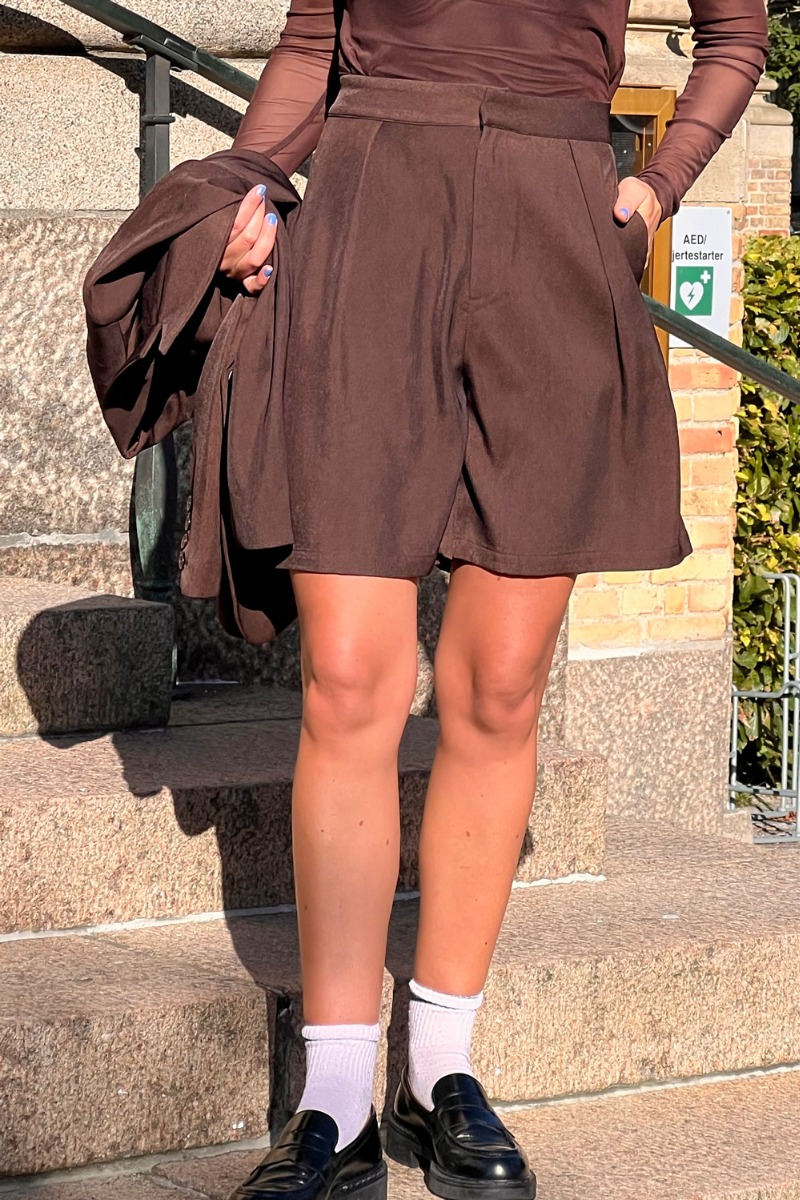 Loved By Lykke - Jorts - Bellis Jorts - Dark Brown