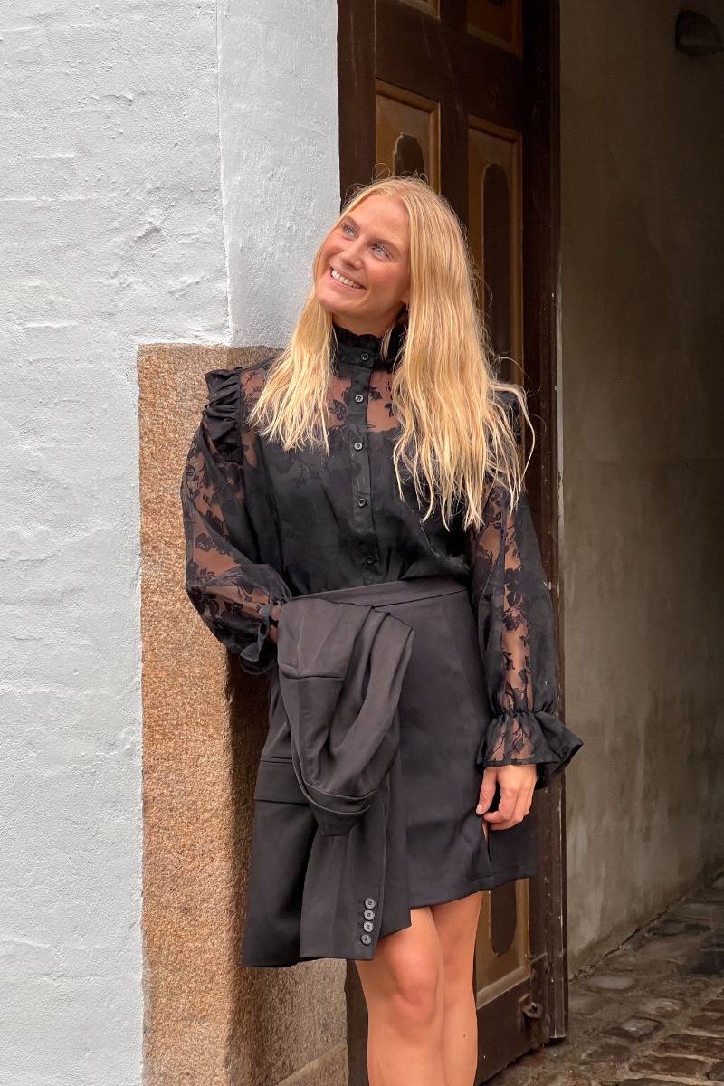 Loved By Lykke - Skjorte - Ly Andrea Blouse - Black
