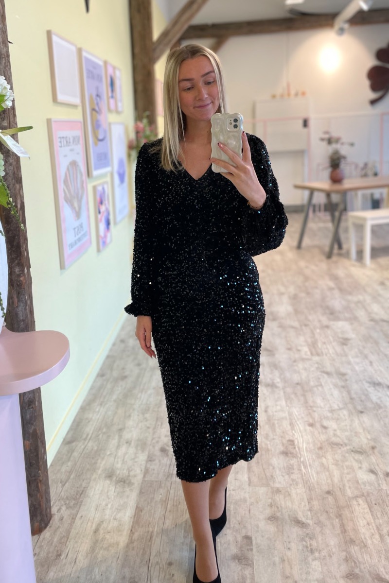 Noella – Festkjole med palietter – Teagan Lg - Sort