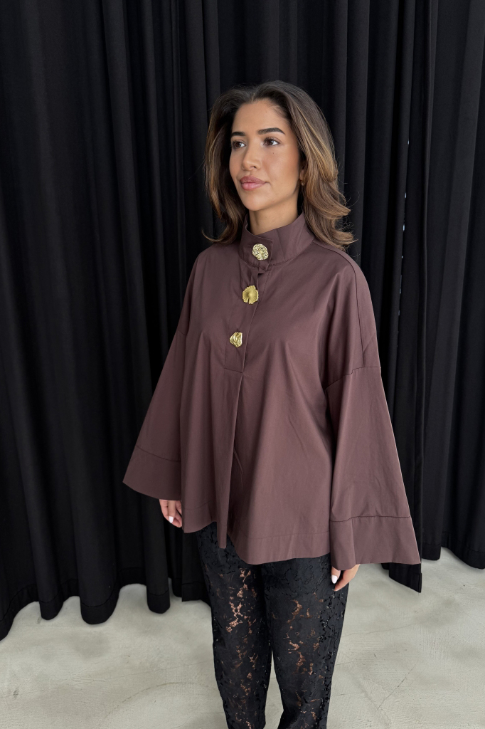 Continue - Bluse - Klara High Neck - Dark Brown Levering Start November