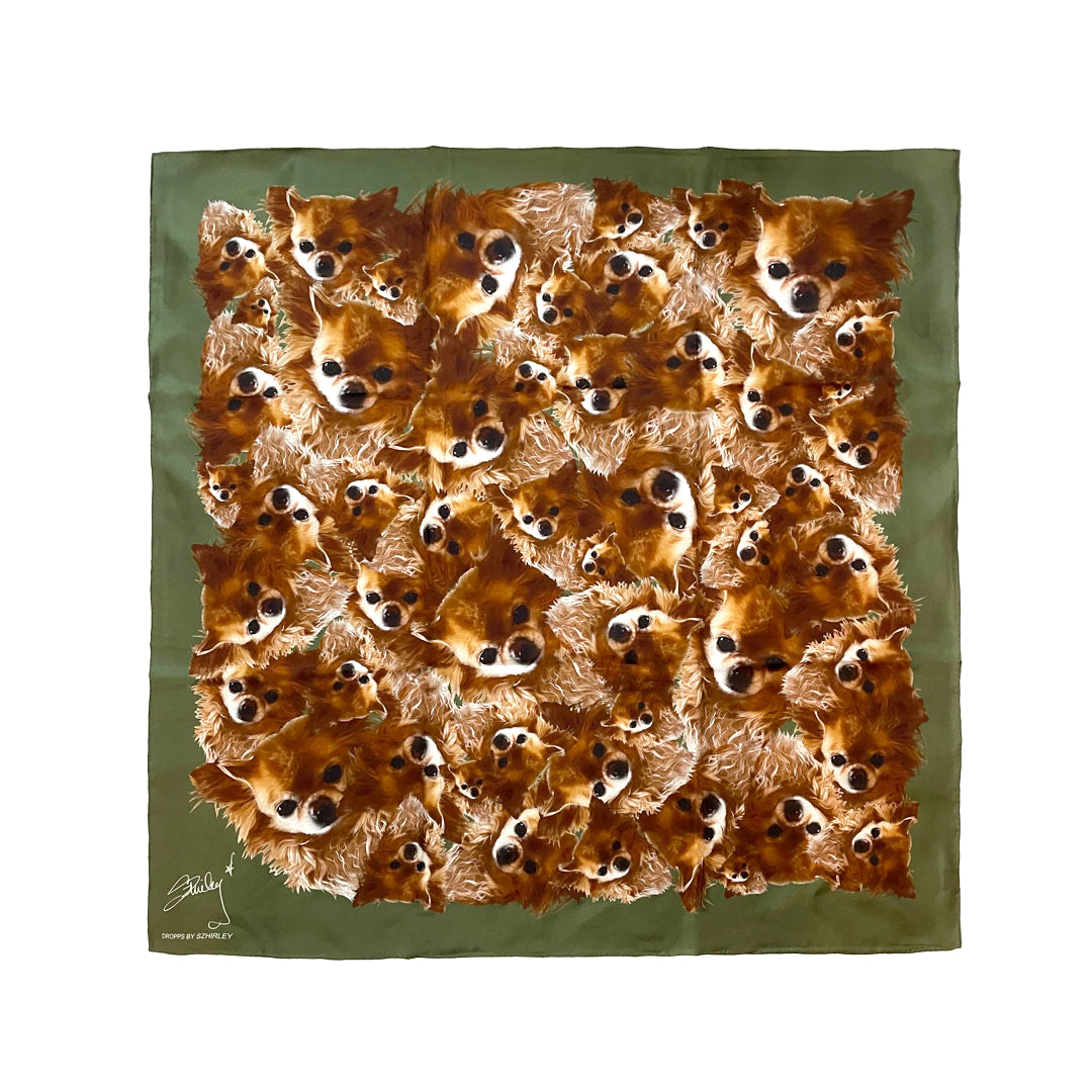 Johnny - Silketørklæde med Håndrullet Kant - Army Grøn