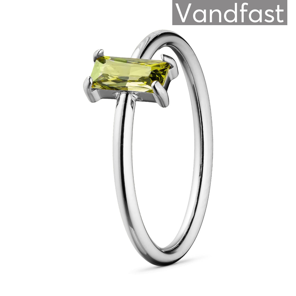 Annebrauner Deluxe Petite Peridot Ring - Eksklusiv Smykkeæske