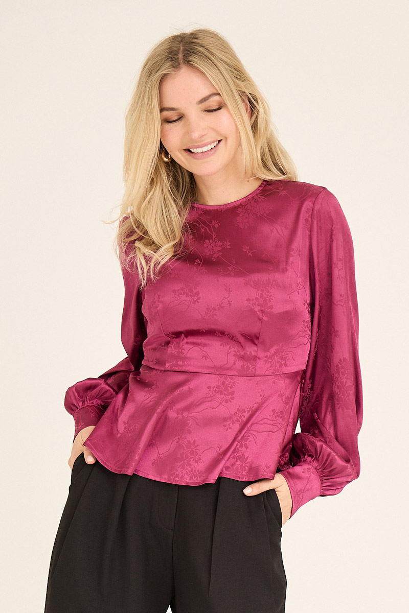 A-view – Elegant Bluse i Vinrød med Blomstermønster