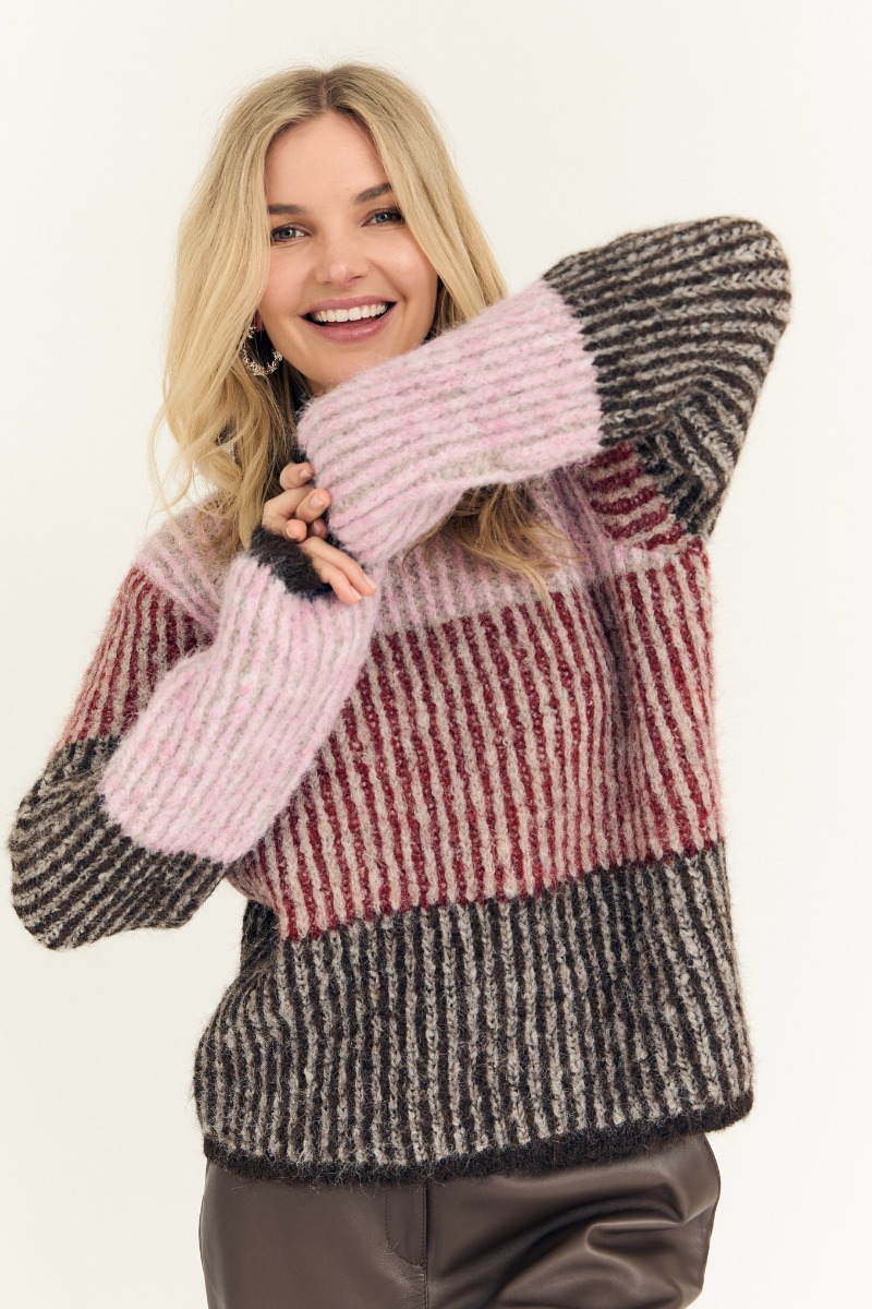 A-view – Aliana Strik Pullover – Roserød Elegance
