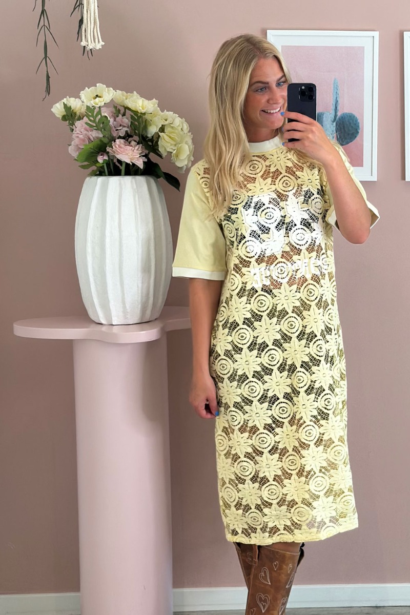 Conni Blondekjole - Lysegul - Udsalg hos Lykke by Lykke