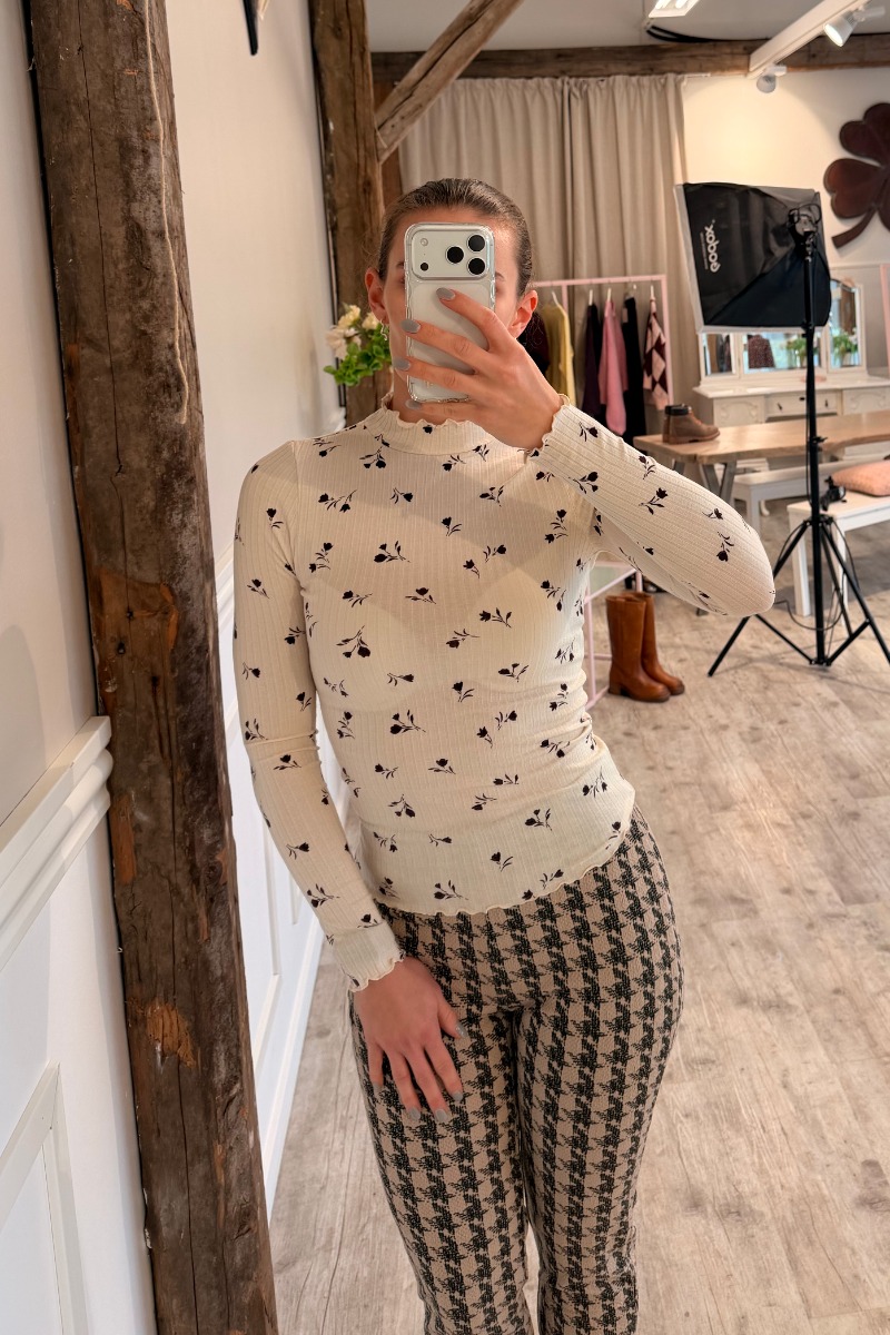 Jdy - Bluse - Fransiska Life Ls Hi-neck - Råhvid Blomstermønster