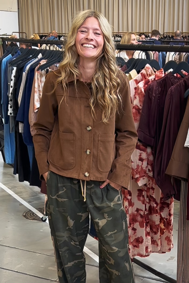 Continue - Suede Look Jakke - Mørkebrun Trend