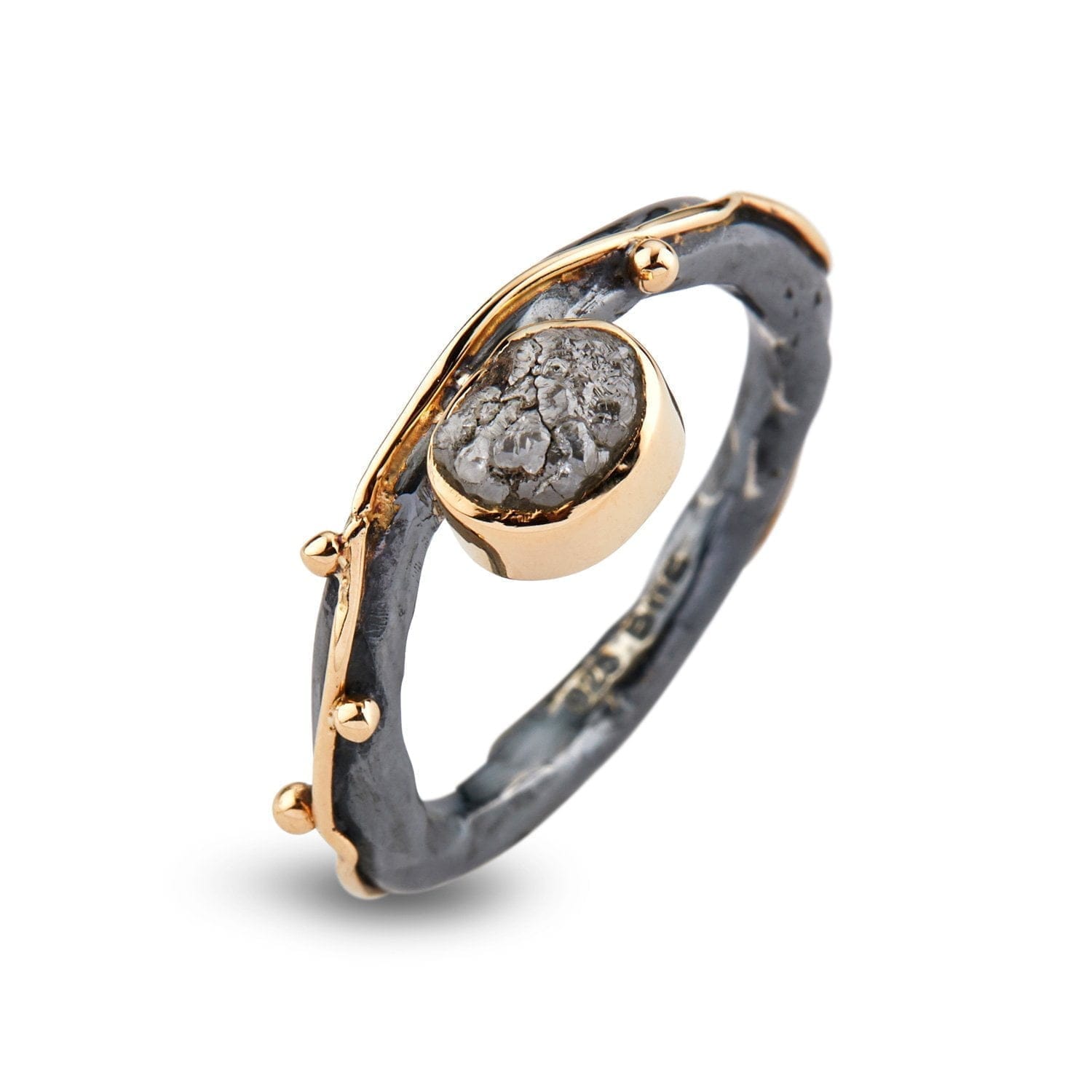 Ring Louise – Håndlavet sølvring med rå diamant
