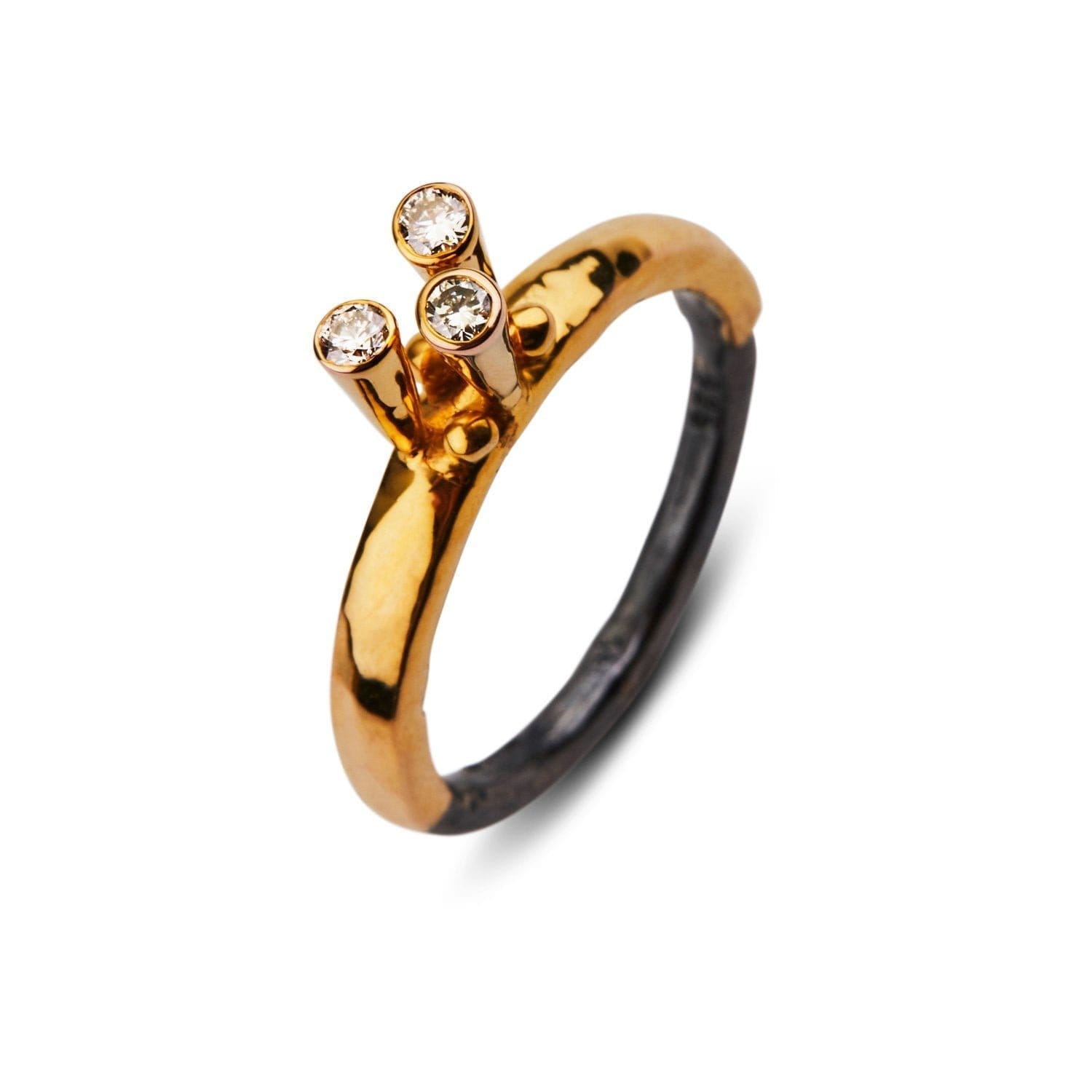Ring Diana - Håndlavet sølvring med diamanter