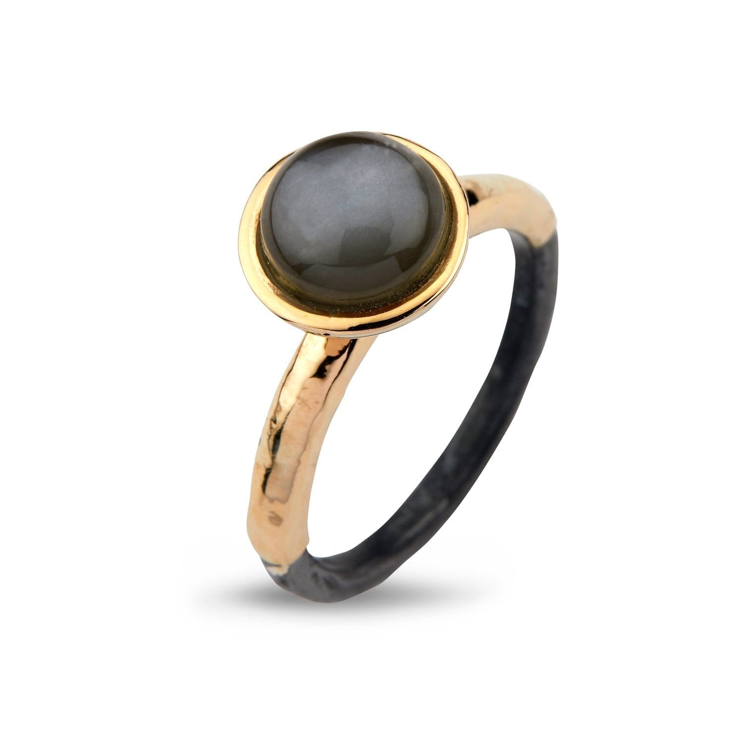 Ring Victoria Rose Grey Moon Cab - Eksklusiv Smykkeoplevelse