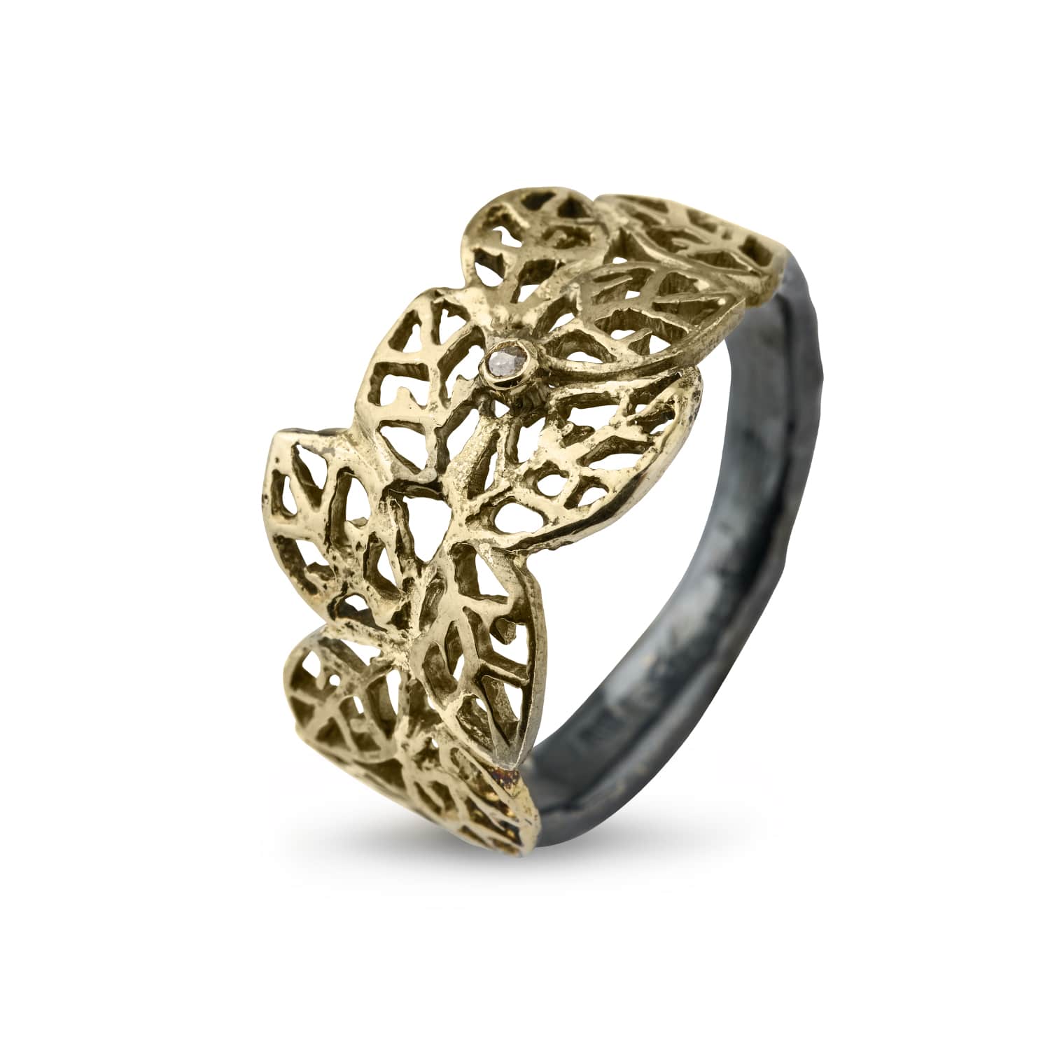 Ring med Bøgblade i Guld - Eksklusiv Diamantring