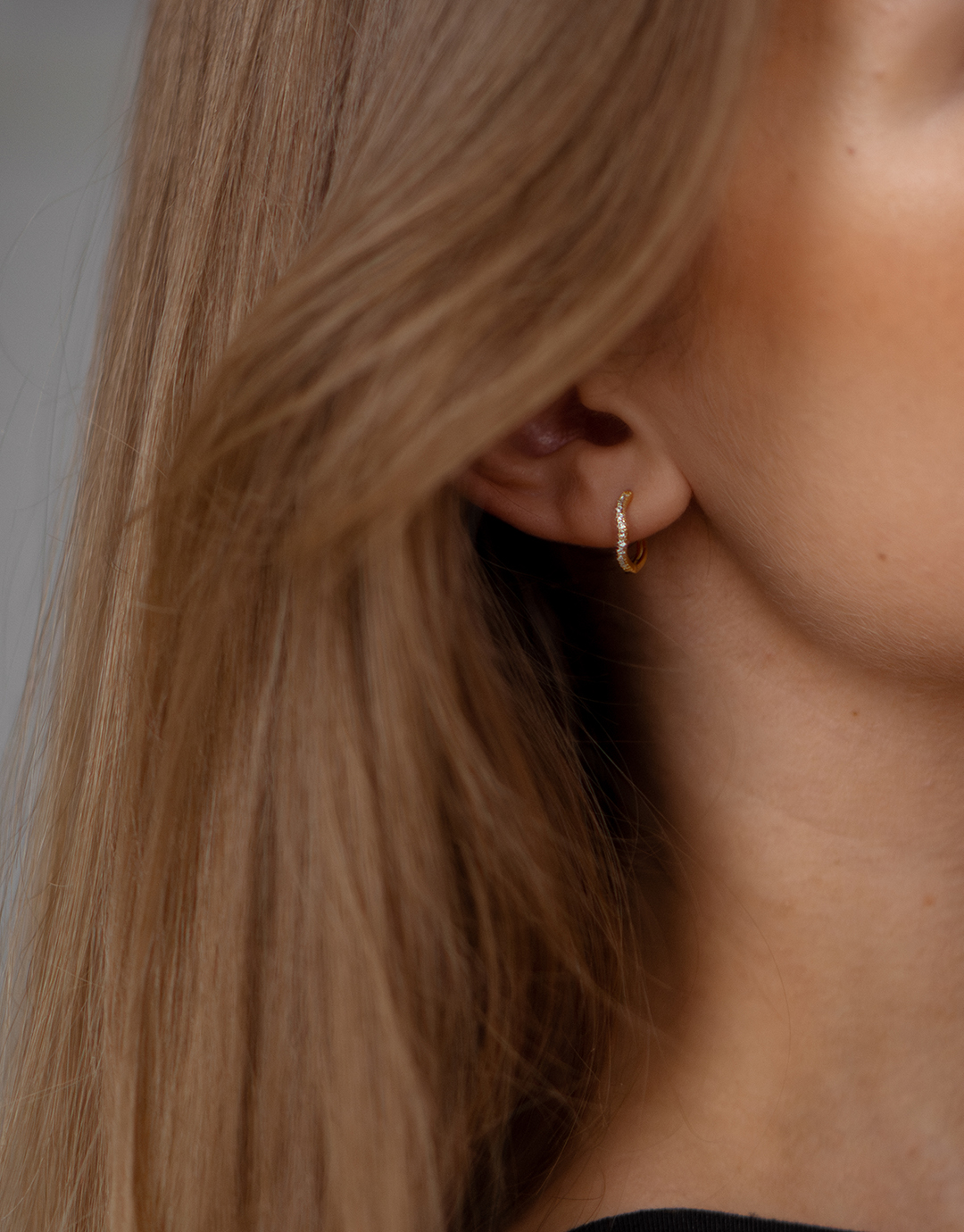 Glitrende Bølge 14 Mm - Guld Hoops Øreringe på Tilbud
