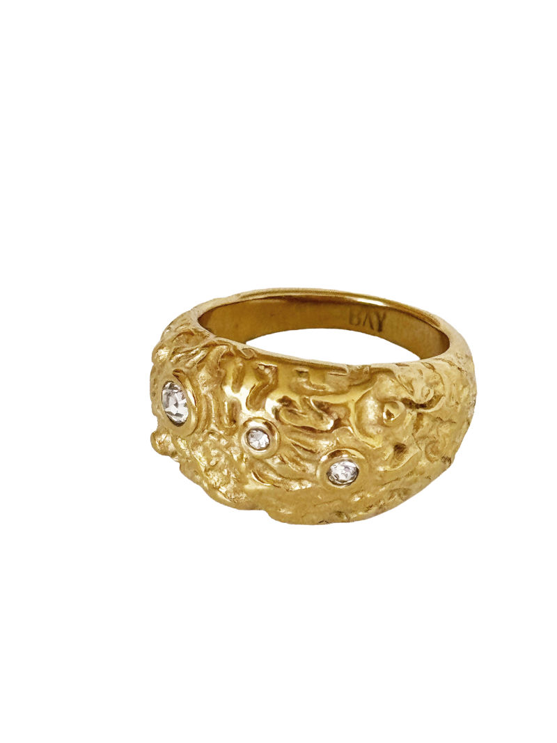 Crinkle Ring 57  Bay