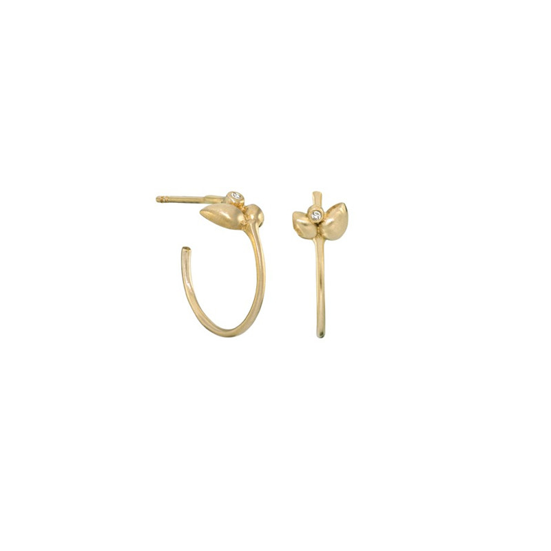 Rabinovich Creol I Smuk Design I 14 Karat Guld Med 001 Ct Brillant  Fra Serien Diamond Star Længde Guld Creol 16 Mm