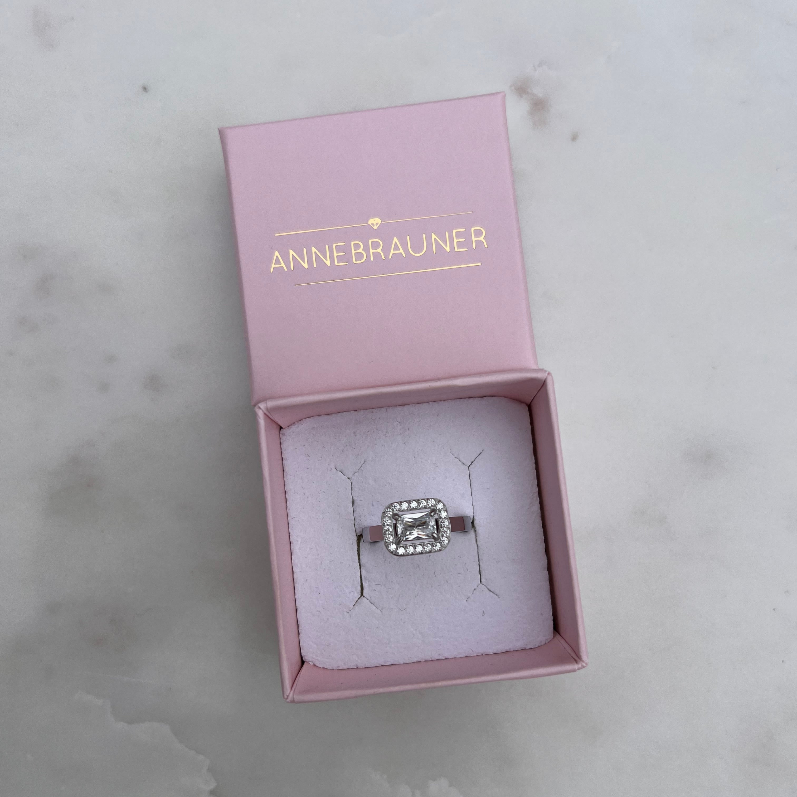 Annebrauner Ch?teau Ring - 48